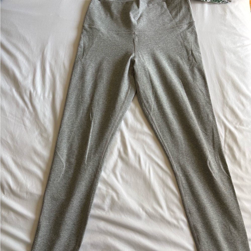 TNA Flow Cheeky High Rise Heathered Light Gray Athletic Leggings